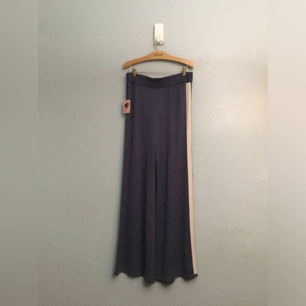 Sincerely Jules Navy Knit Top and Cream Stripe Detail - Picture 12 of 16